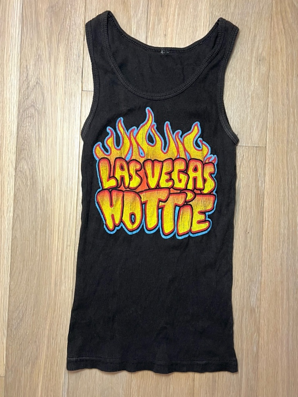 Vintage Y2K Airbrush Graphic Las Vegas Hottie Flame Print Tank Top XS
